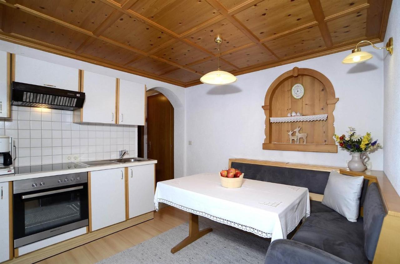 Haus Saler Apartment Silbertal Exterior photo